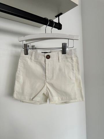 Belati White Basic Bermuda Short
