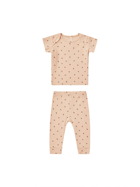 Quincy Mae Shell Strawberries Ribbed Short Sleeve Tee + Legging Set