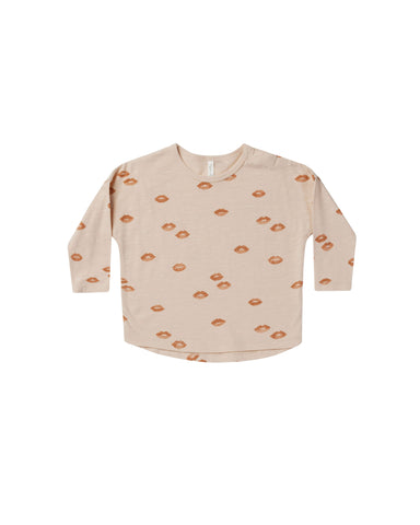 Rylee & Cru Lips Tee + Slouch Pant Set