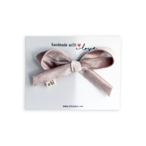 Arbii Blush Classic Velvet Clip