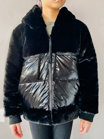 Vierra Rose Black Freeze Me Jacket