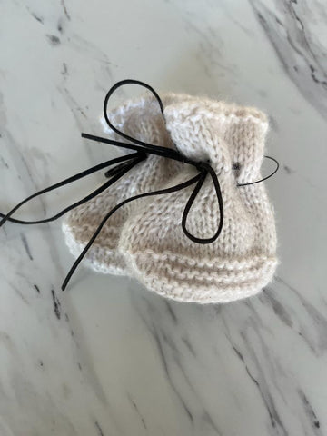 Pequeno Tocon Ivory Marled Knit Sock Booties