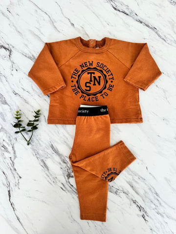 The New Society Toasted Caramel Reine Special T-shirt + Legging Set