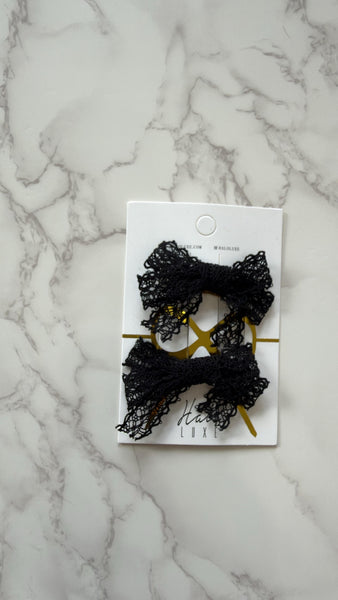 Halo Luxe Black Ivy Scalloped Lace Double Clip Set