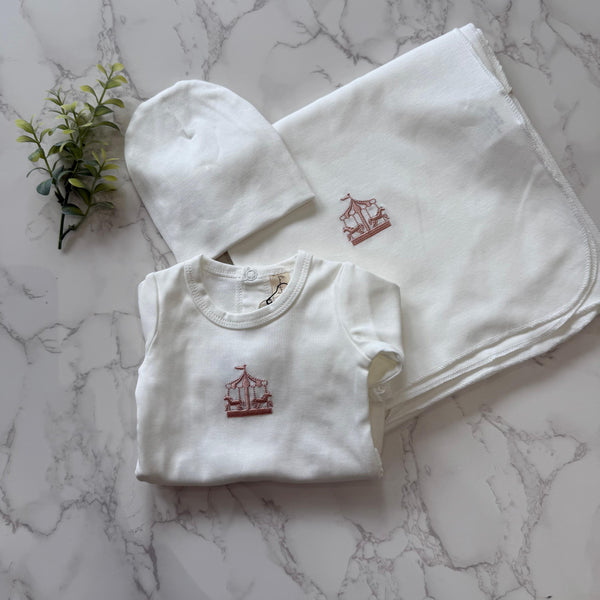Bonjoy White/Pink Carousel Embroidered Graphic Footie Set
