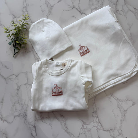 Bonjoy White/Pink Carousel Embroidered Graphic Footie Set