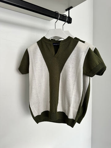Emanuel Pris Olive Green & White Knit Contrast Sweater