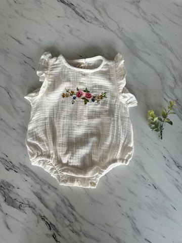 Babe & Tess Off White Floral Embroidery Tutina Nina Romper