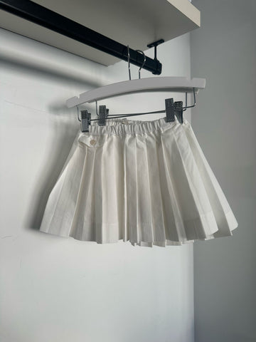 Bene Bene White Pleated Skirt