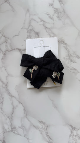 Halo Luxe Black Josie Floral Embroidered Ribbed Knit Double Clip Set