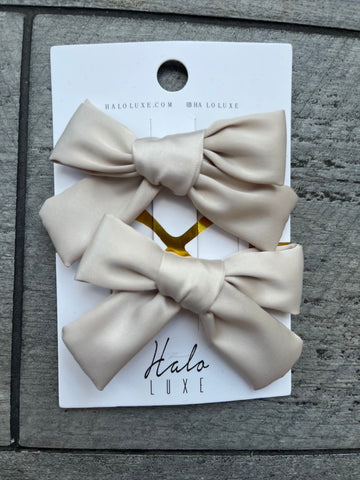 Halo Luxe Champagne Rosa Vintage Satin Double Bow Clips