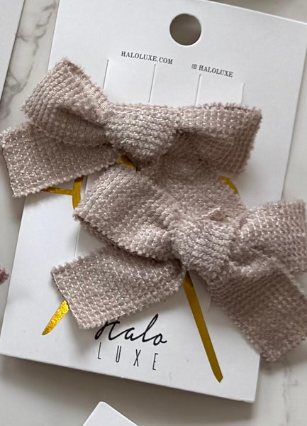 Halo Luxe Ecru Abigail Luxe Corduroy Double Clip Set