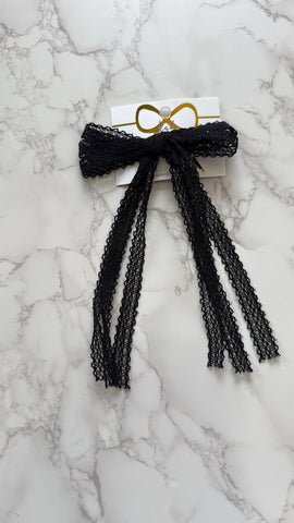 Halo Luxe Black Ivy Scalloped Lace Longtail Clip
