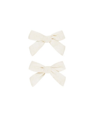 Rylee & Cru Ivory Bows Set