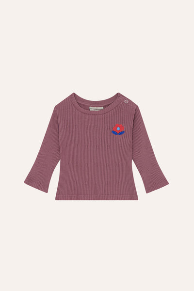 The Campamento Flower Purple Embroidery T-shirt + Legging Set