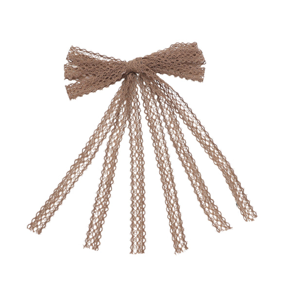 Halo Luxe Mocha Ivy Scalloped Lace Longtail Clip