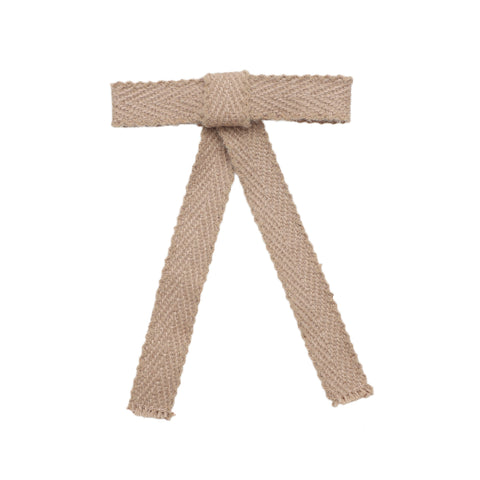 Halo Luxe Tan Millie Textured Scalloped Edge Woolen Longtail Clip