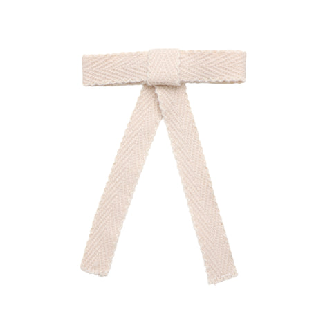 Halo Luxe Ivory Millie Textured Scalloped Edge Woolen Longtail Clip