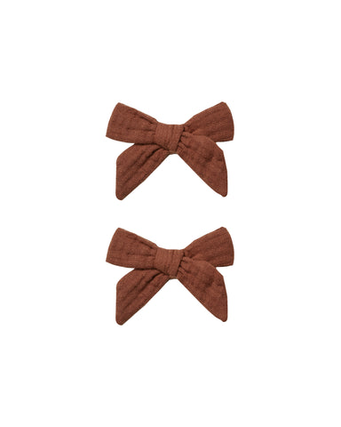 Rylee & Cru Wine Bow With Clip Set