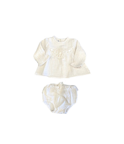 Tocoto Vintage Off White Embroidered Blouse & Lace Ruffle Bloomer Set
