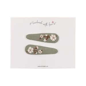 Arbii Sage Cotton Embroidered Clips