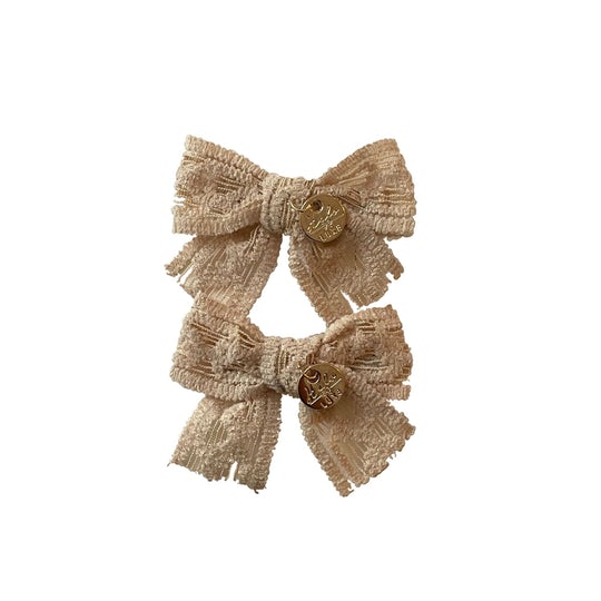 Halo Luxe Linen Isla Lace Knit Double Bow Clip